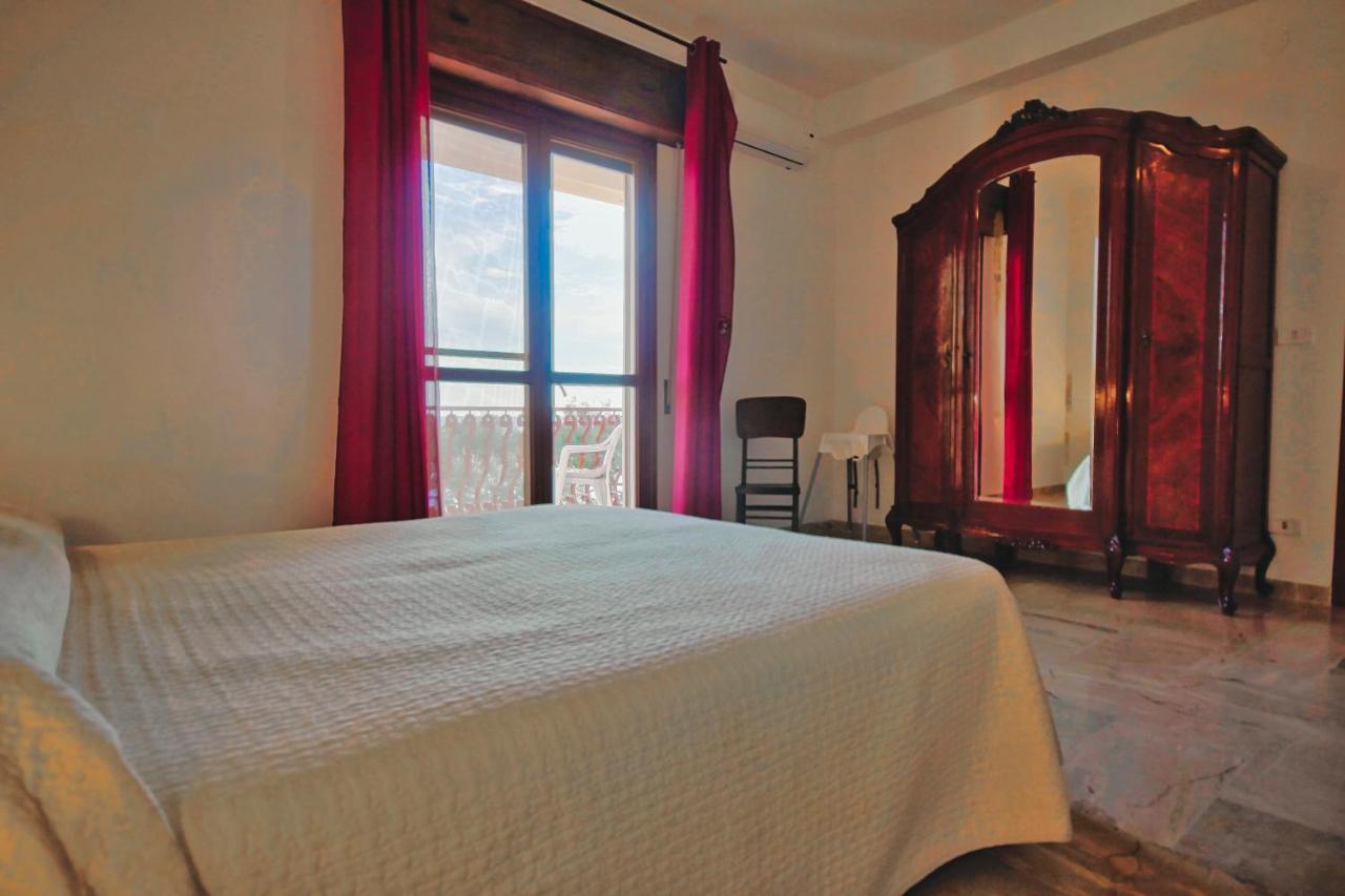 Case Bongiovi Sciacca Buitenkant foto